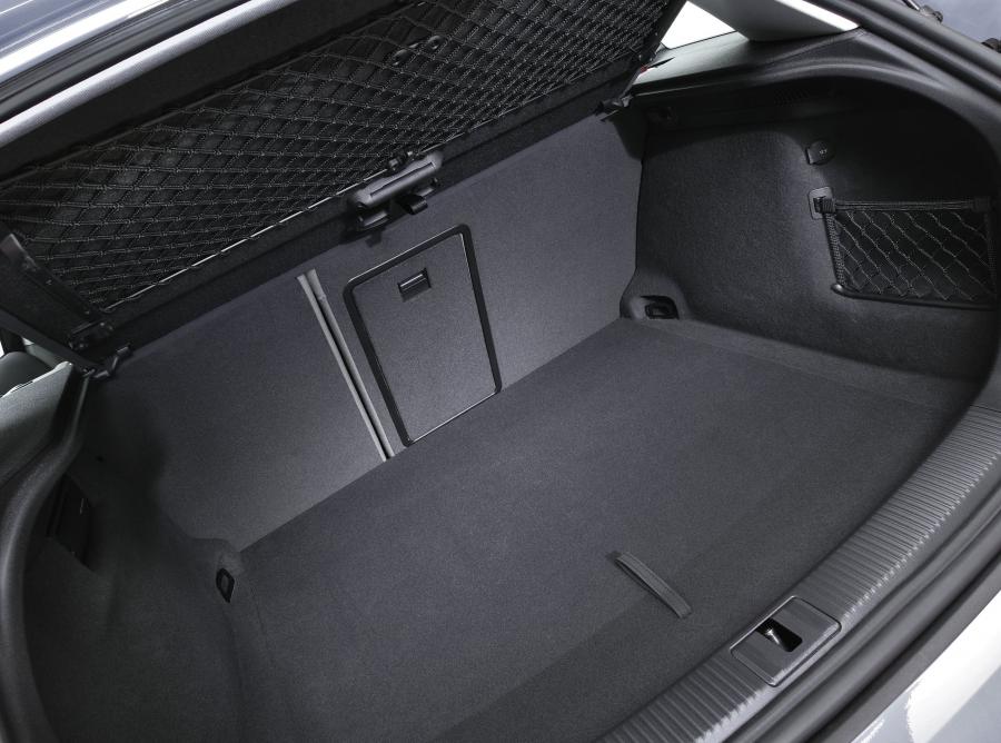Багажник Audi A3 Sportback 1.9 TDI (8PA) 2004 года  (WW) (фото 23 из 23)